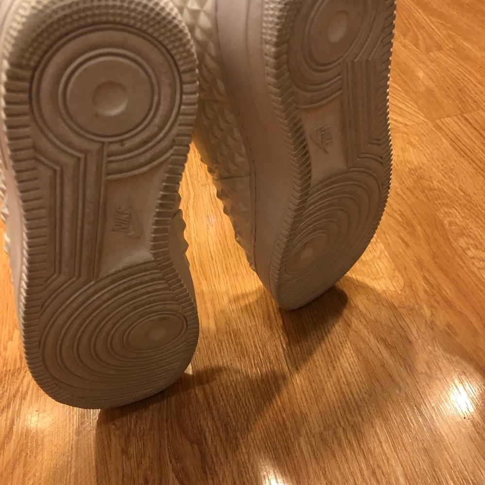 Nike - Picture 5 of 6